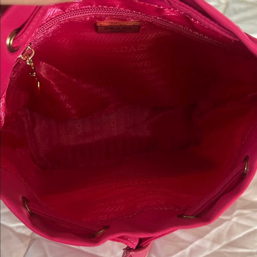 Luxury Nylon Fuchsia Drawstring Bucket Handbag - Picture 4 of 7
